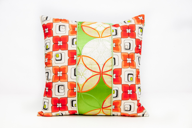 Retro flower 2 boho style cushion